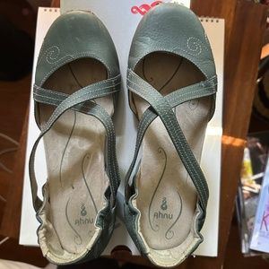 Women's AHNU "Karma" Mary-Jane shoe, Size 8.5, "lead" grey, Almost new, in box.